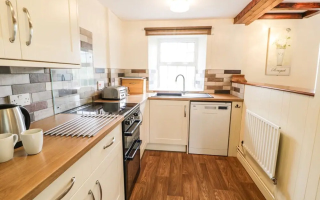Parc Cottage
