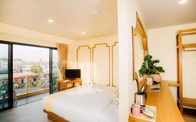 The Pineapple Hotel