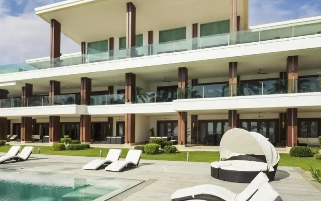 Under the Stars Luxury Apartment