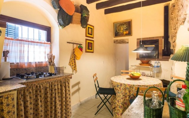 Villa Allegra, casa de pueblo en Randa