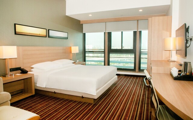 Hyatt Place Shenzhen Airport