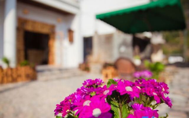 Unadorned Residence Xianju