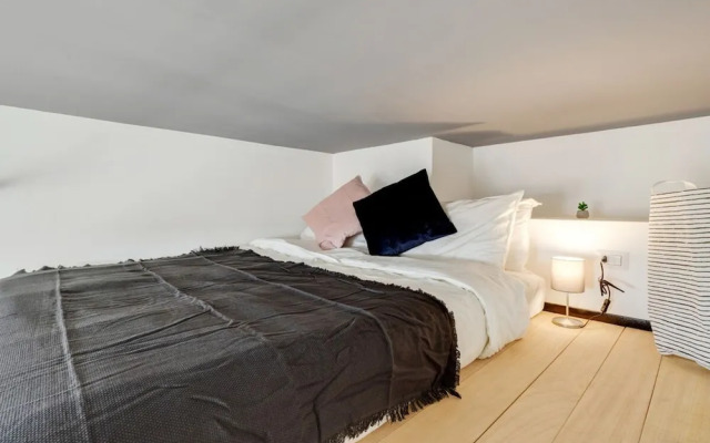 Cozy Penthouse With Stunning View Balcony