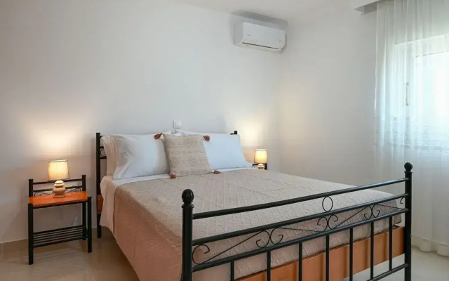Absinthia Fanes Residences