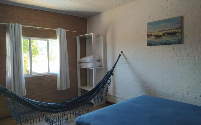 Cobertura na Enseada a 80 m da areia