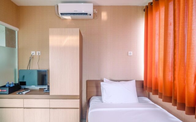 Compact and Simple Studio Apartment at Saladdin Mansion