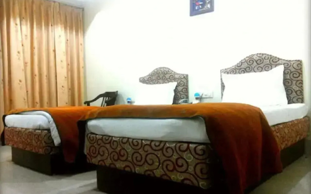 Hotel Premashram Bodhgaya