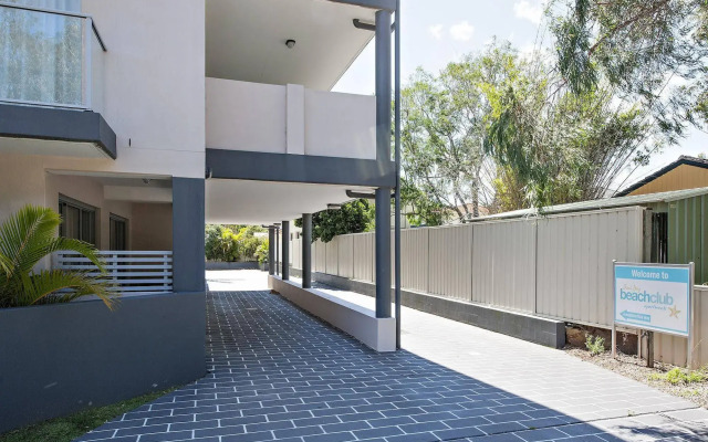 Shoal Bay Beachclub Apartments