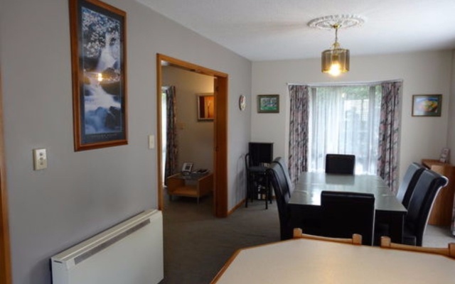 Athena Motel & Apartments – Guest Rooms – Christchurch