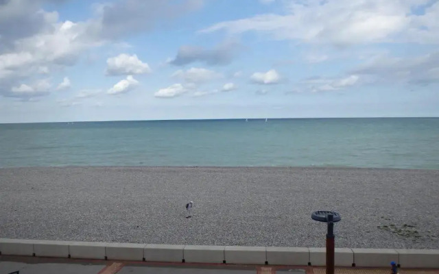 Studio face à la mer