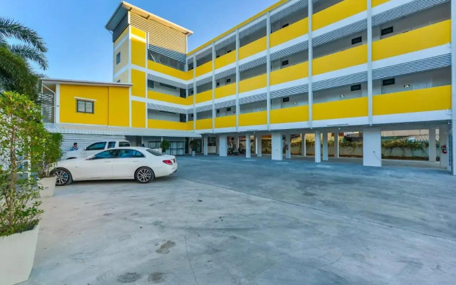 Jarat Mansion