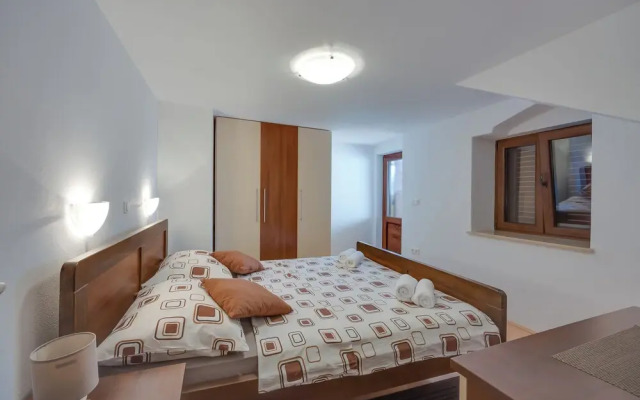 Holiday Home Ema in Tar - Vabriga