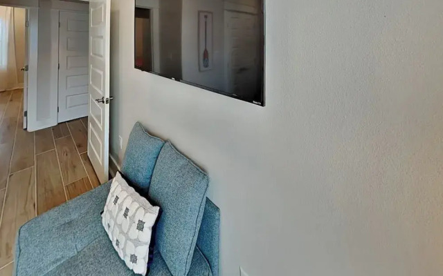 Esk1943-wash Away the Blues