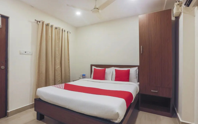 OYO 48277 Royal Kings Guest House