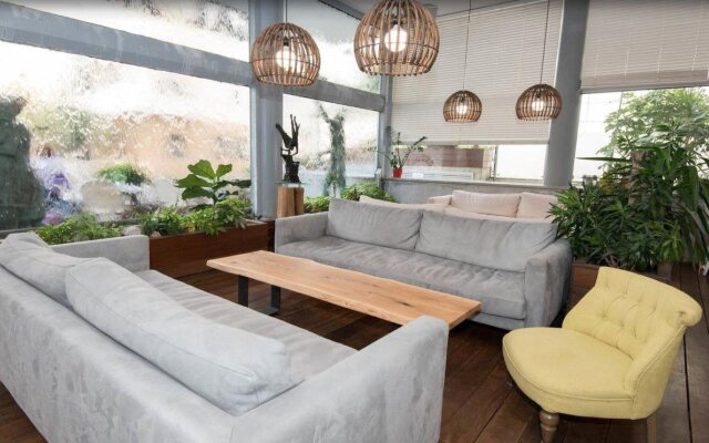 Poli Urban By Afi Hotels