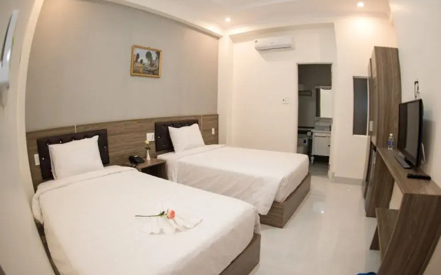 Amora Hotel  Apartment