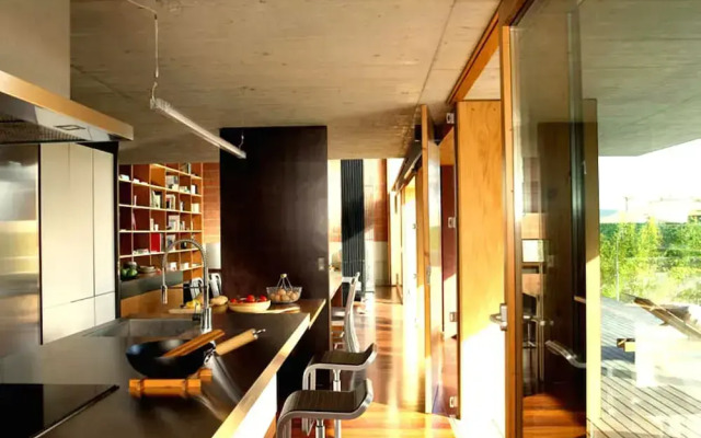 Santa Monica Holiday House