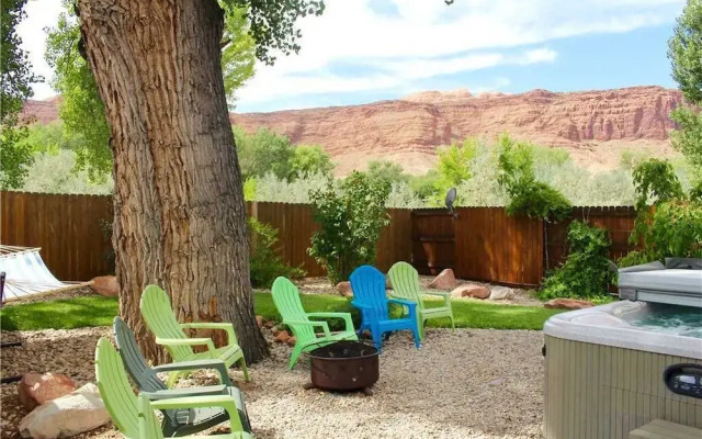 Cottonwood Retreat ~ 347