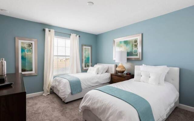 Comfy Home Ideal Location