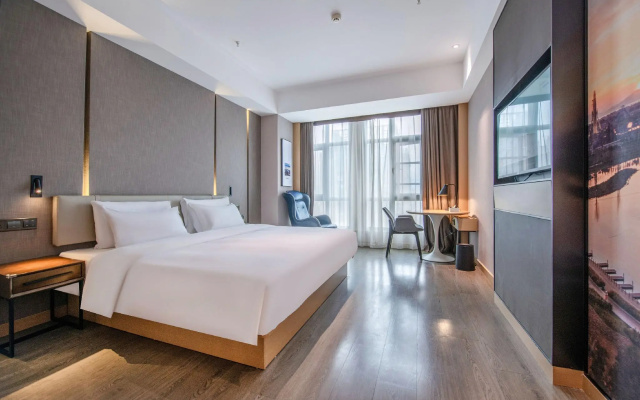 Atour Hotel Kunming Dianchi Daguan Park