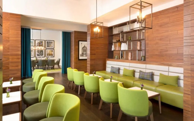 Courtyard by Marriott Edinburgh