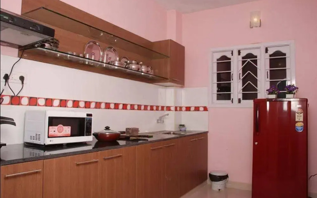 Red Sun Hotel Apartments