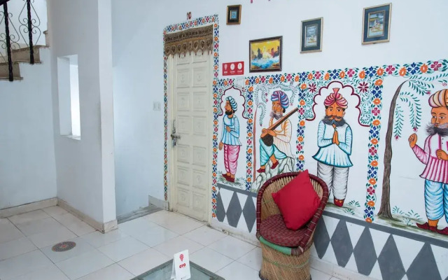 OYO 13330 Home Modern 2BHK Pratap Nagar