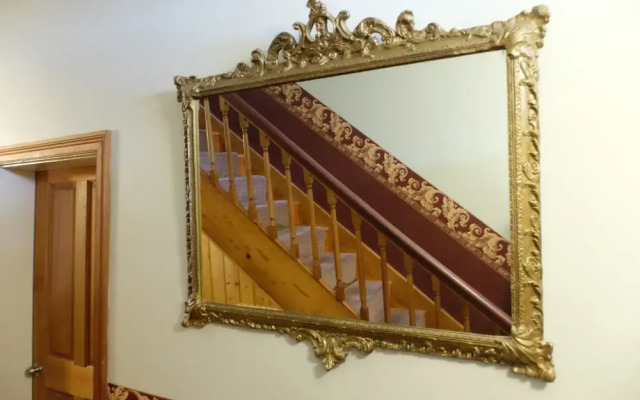 Stoke House Bed And Breakfast