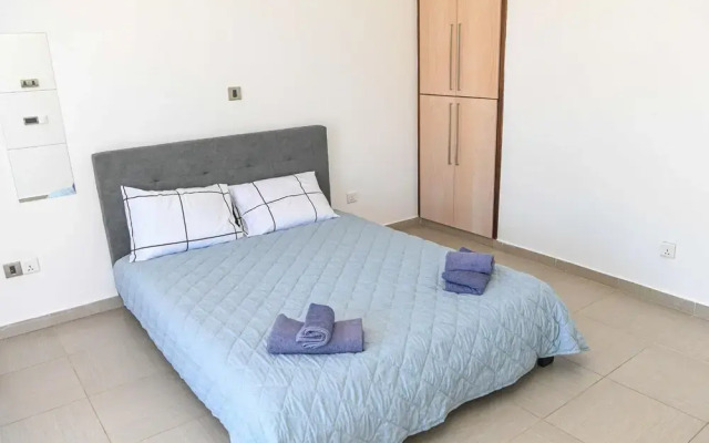 Villa In Paradise in Goudi