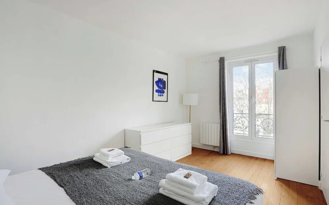 Chic Apartment - 1br/4p - Next to Paris