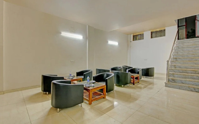 Dwarka Residency by OYO Rooms