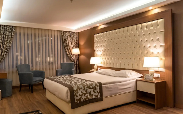 Esila Hotel