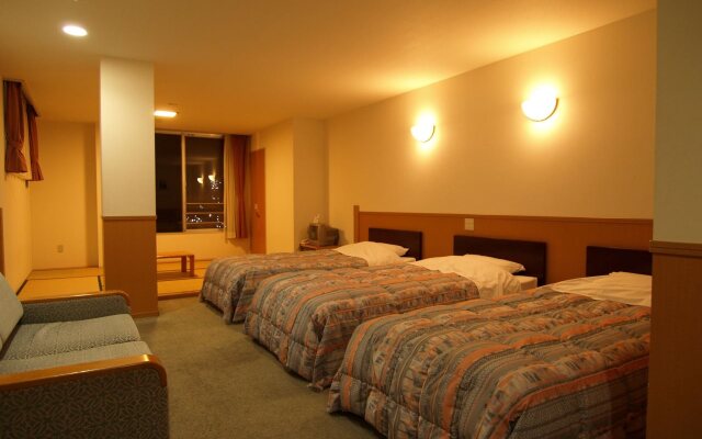 Lake Hotel Saiko