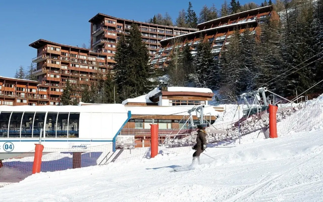 Modern Apartment in the Child-Friendly Ski Village Arc 1600