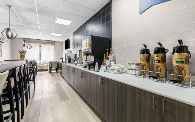 Clarion Pointe Franklin - Nashville Area