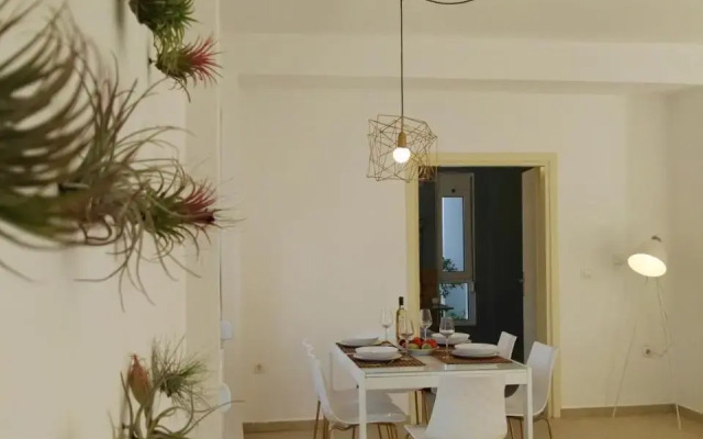 Adhili Residence