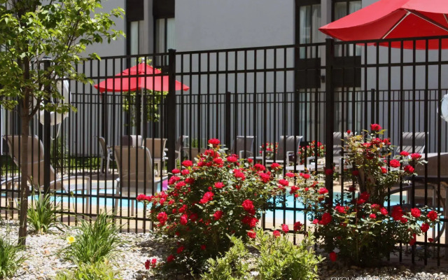 Holiday Inn Bloomington-University Area by IHG
