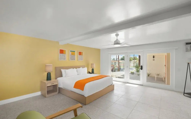 Mojave Resort - Adults Only
