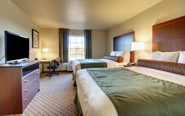 Cobblestone Hotel & Suites - Salem
