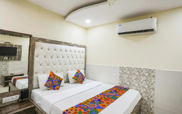 Fabhotel Welcome