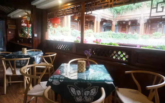 Immersing Hotel Lijiang