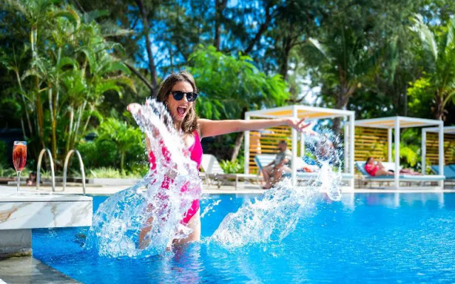 Ocean's Creek Beach Hotel