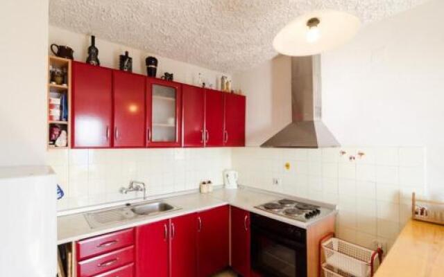 Three-Bedroom Holiday Home in Potomje