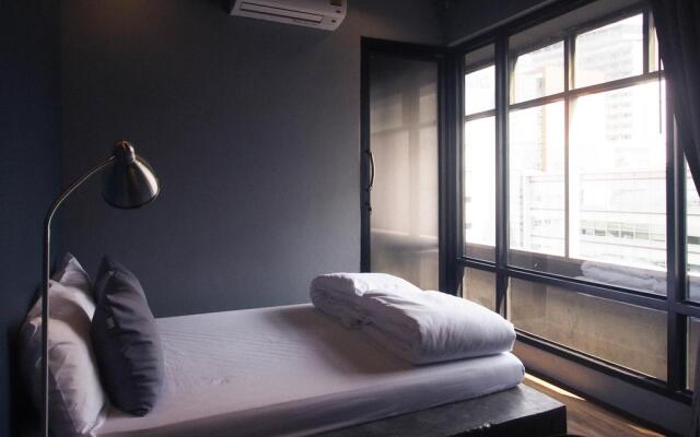 Silom SPACE Hostel