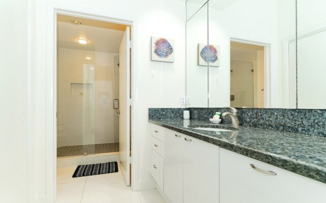 Harbor Villa Club 309