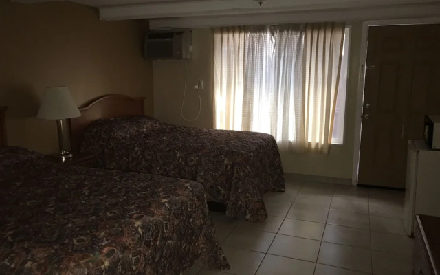 La Fontana Motel