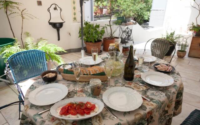 Sommavilla Apartments - central living