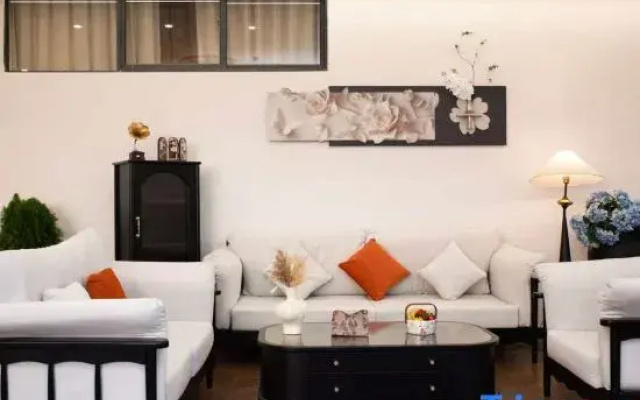 Xiangwang Liuguang Manjing Designer Oxygen-supplying Homestay