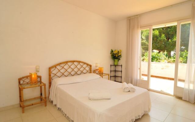 HomeHolidaysRentals Experience - Costa Barcelona