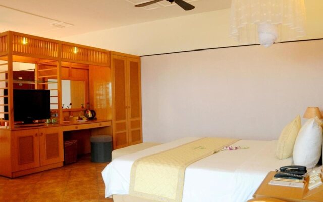 Tam Giang Resort And Spa